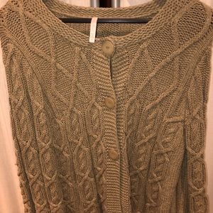 Beautiful olive knit sweater.